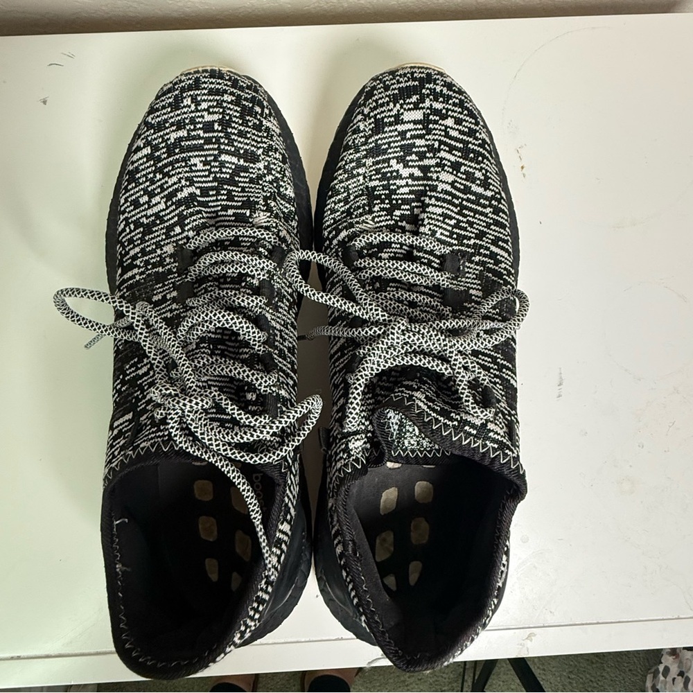 Adidas Pure Boost Limited Oreo S80704 Size 11.5 Mens Sneakers Shoes - Picture 3 of 8